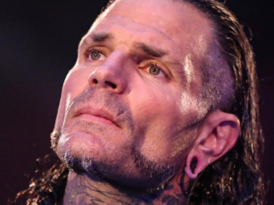 Video footage shows that police officers pulled their guns on Jeff Hardy during traffic stop