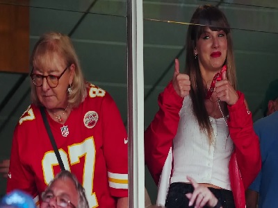 MR. TITO:  How Taylor Swift’s NFL Appearances for Travis Kelce Relates to WWE’s Celebrity Usage